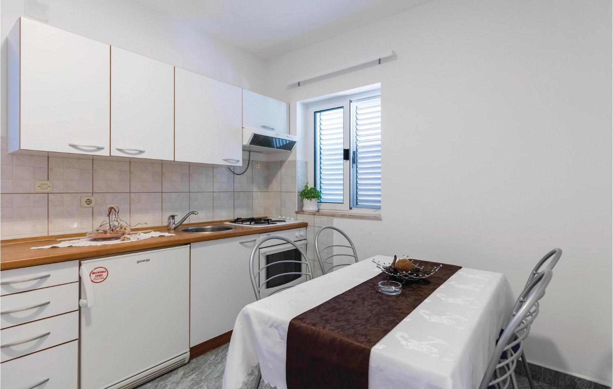 Awesome Apartment In Duba With Wifi Exterior foto